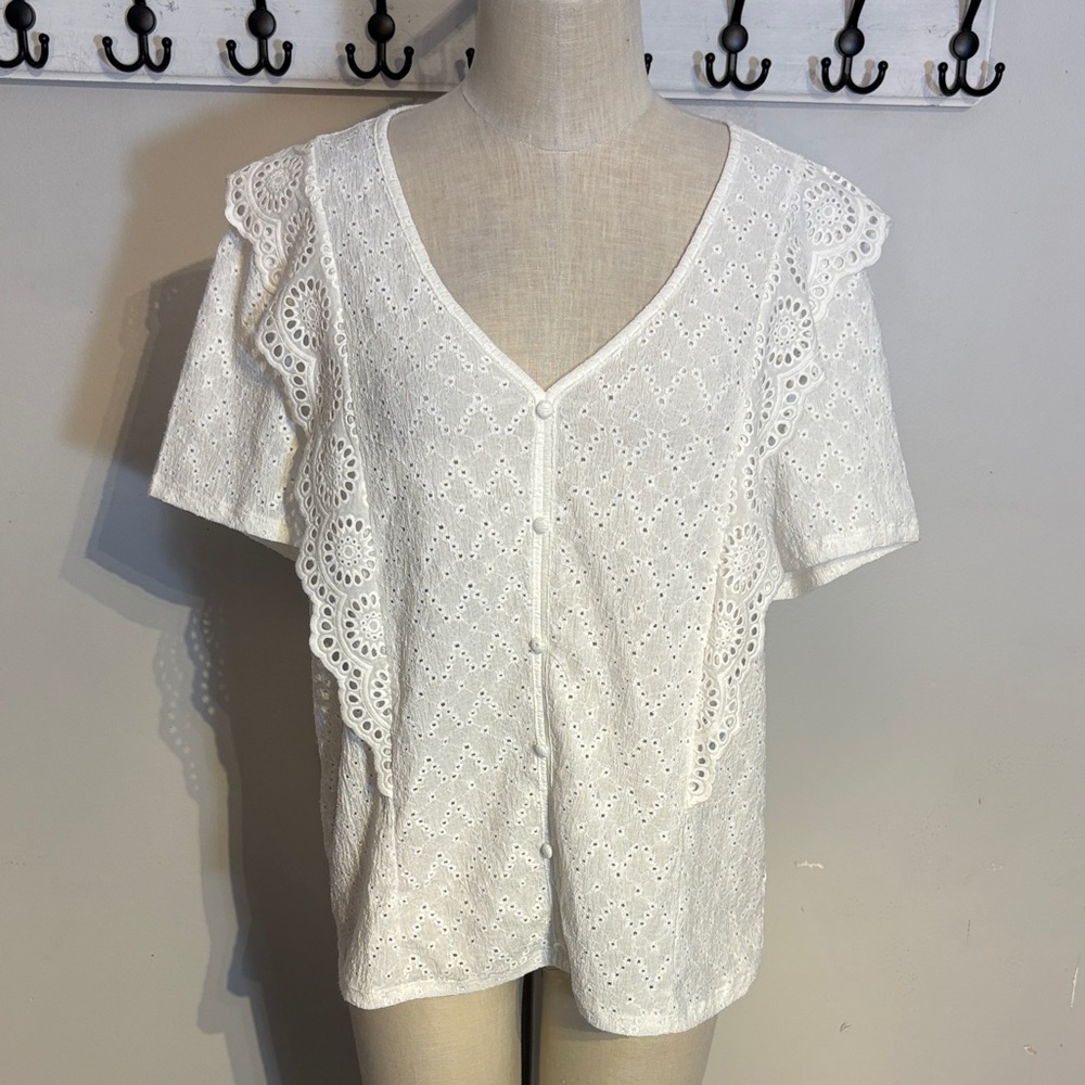 Elegant White Eyelet Blouse by Garcia nwt size XXL